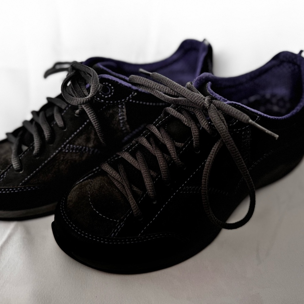 Dansko Sabrina women’s slip proof sneakers